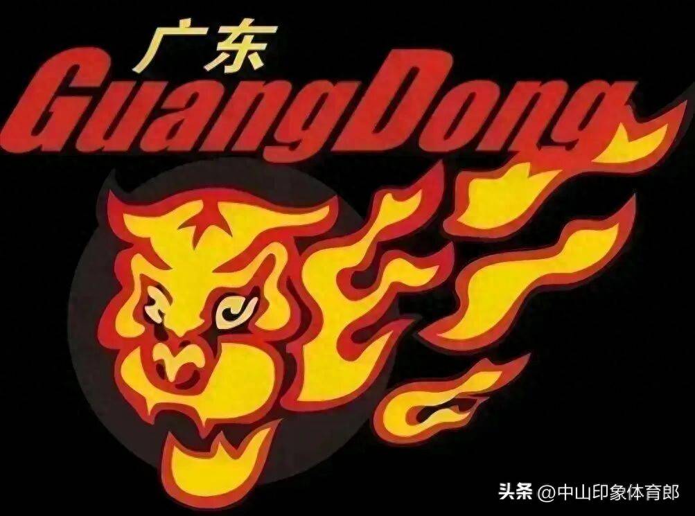 转折点!广东宏远伤情更新,欧联赛前攻防权衡,悬念犹存,资深球员宣示担当(广东宏远连胜辽宁晋级) 转折点!广东宏远伤情更新,欧联赛前攻防权衡,悬念犹存,资深球员宣示担当(广东宏远连胜辽宁晋级)